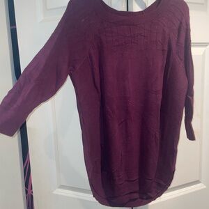 Maurices Red 3/4 Sleeve Relaxed Sweatshirt